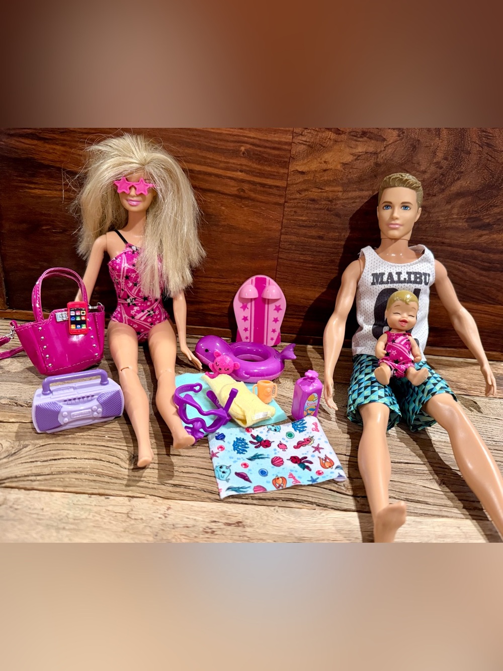 Barbie, Ken & Baby Beach Vacation Bundle – Dolls, Swimwear & Accessories